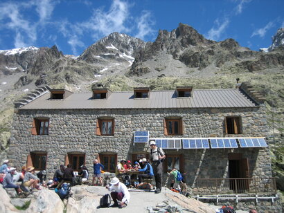 Refuge du Glacier Blanc (Hautes-Alpes) Refuge du Glacier Blanc (Hautes-Alpes)