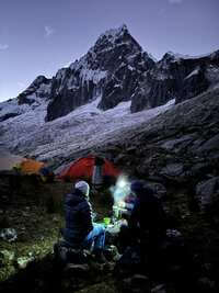Taullijaru camp de nuit ©FFCAM Taullijaru camp de nuit ©FFCAM