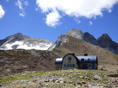 Ouverture refuges Pyrénées été 2018 Ouverture refuges Pyrénées été 2018